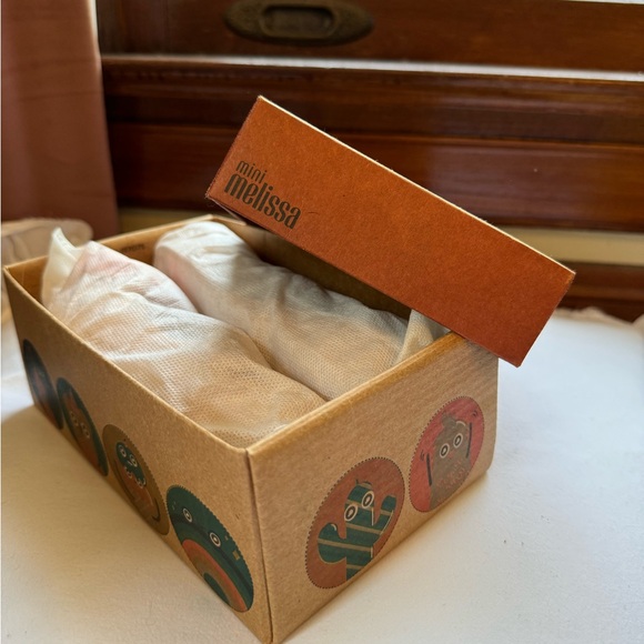 Mini Melissa - Ultragirl Flower Jelly Shoes |Size 12| - Picture 4 of 6